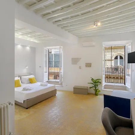 Monserrato Charme - Campo Dei Fiori